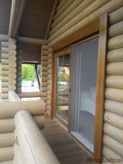 Роллетная москитная сетка горизонтального управления.